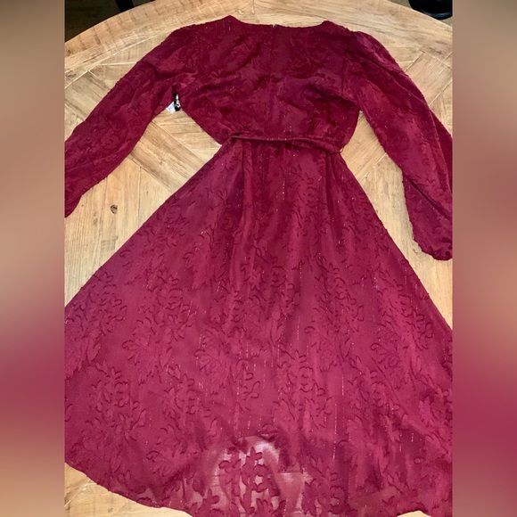 Kensie Burgundy dress - size 10 - nwt - chiffon fit & flare (holiday vibes!) - Picture 11 of 11